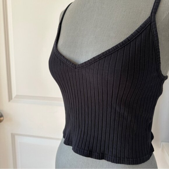 Divided Ribbed Tank Top - Picture 4 of 4